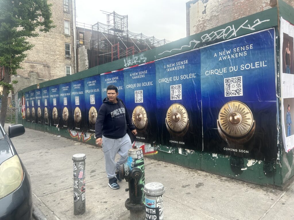 Creative Guerrilla Marketing Tactics That Drive Results: Innovative Ideas for Effective Brand Engagement — American Guerrilla Marketing campaign